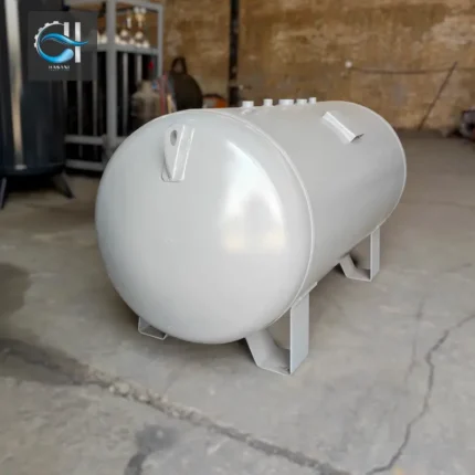 مخزن 1000 لیتری- نمای کناری